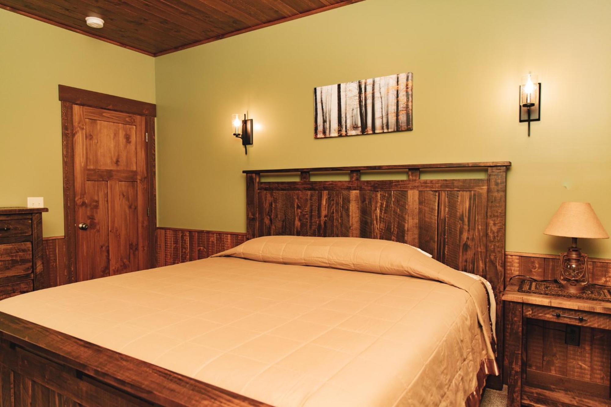 Sojourner's & Log Inn