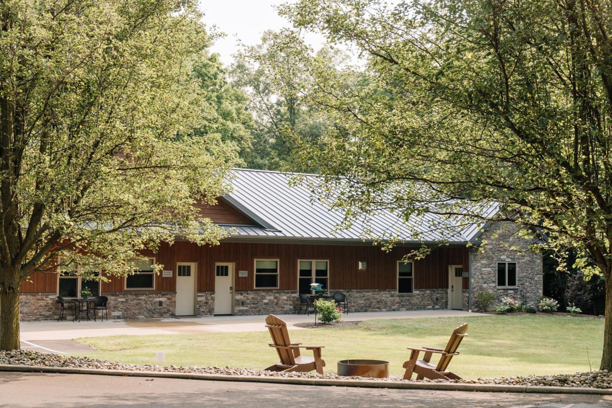 Inn Sojourner's & Log Dundee