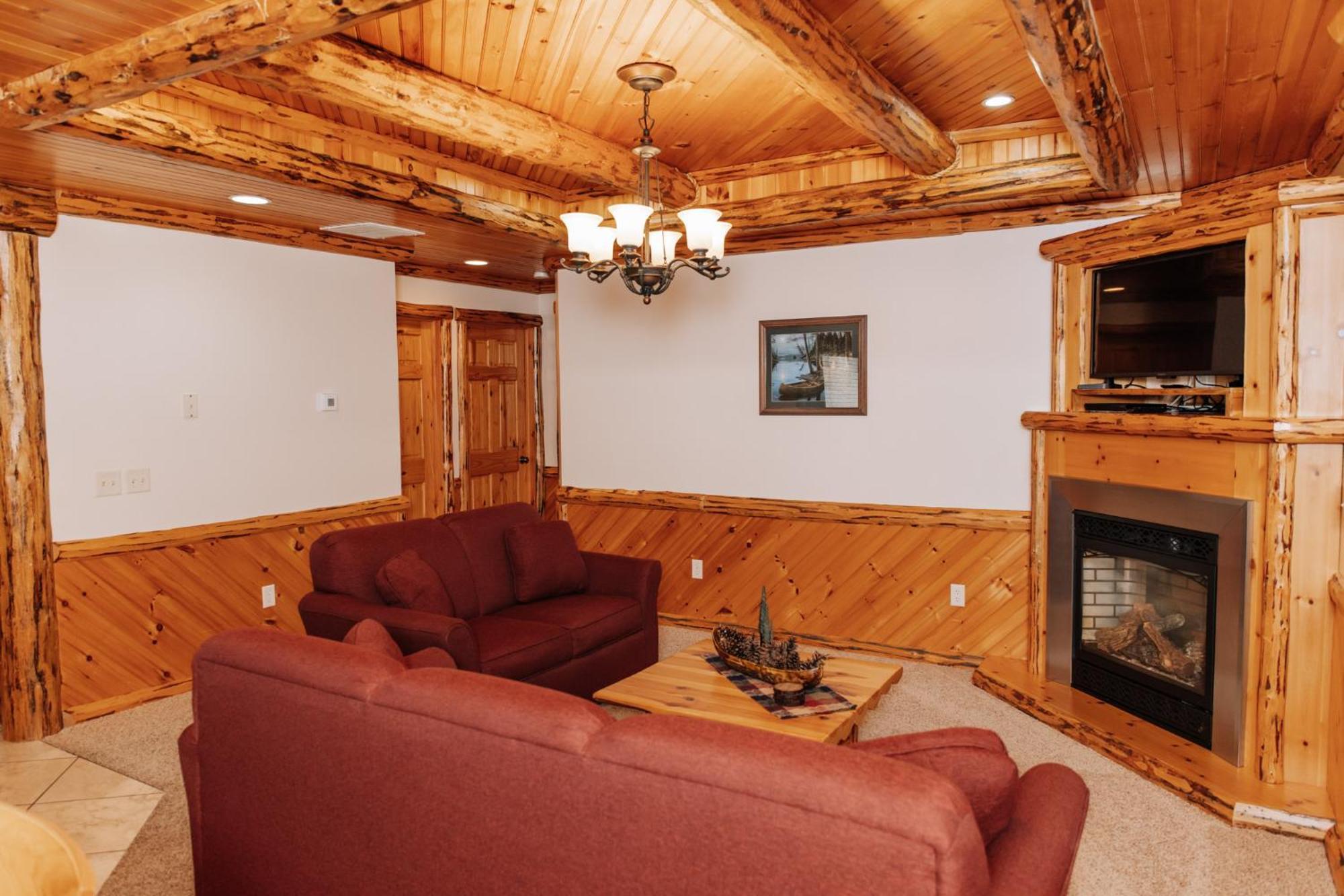 Inn Sojourner's & Log *