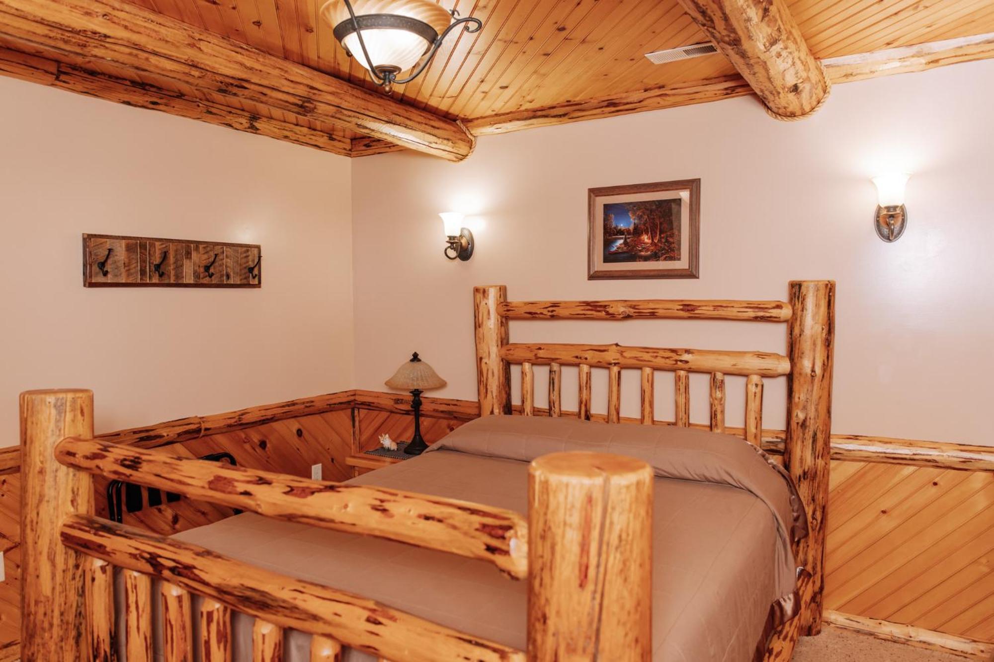 Inn Sojourner's & Log